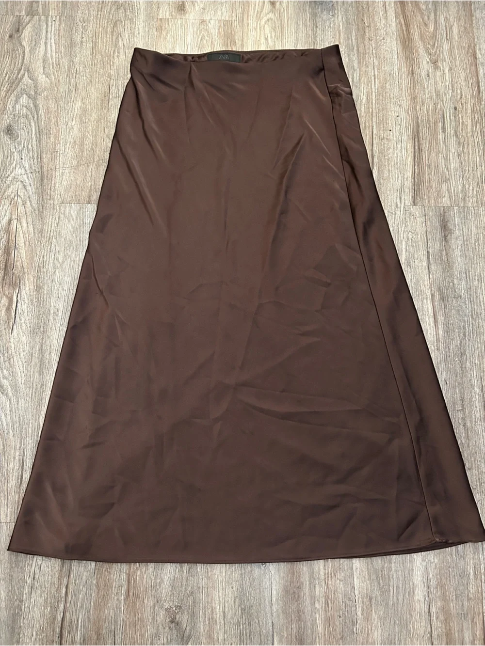 Zara satin flowing skirt in brown size medium